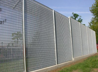 Rete Plastic - Vendita al dettaglio e all'ingrosso di recinzioni a pannelli  modulari e grigliati